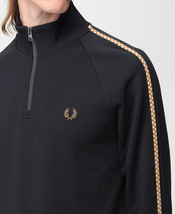 Polo Fred Perry com fecho